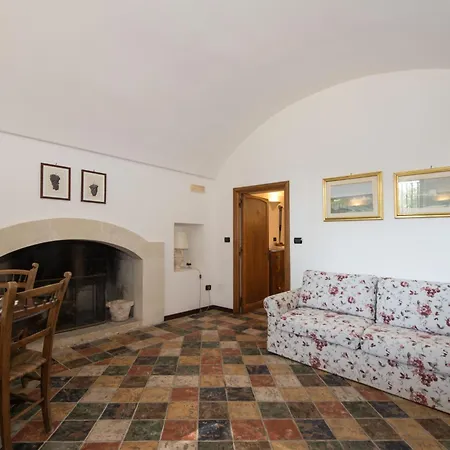 La Foresteria Dell'astore 农家乐 库特罗菲安诺