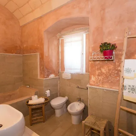 La Foresteria Dell'astore * 库特罗菲安诺